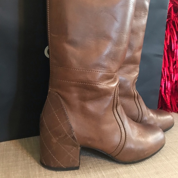 Chanel Knee High Boots Zip up Logo Brown Leather - Picture 3 of 16